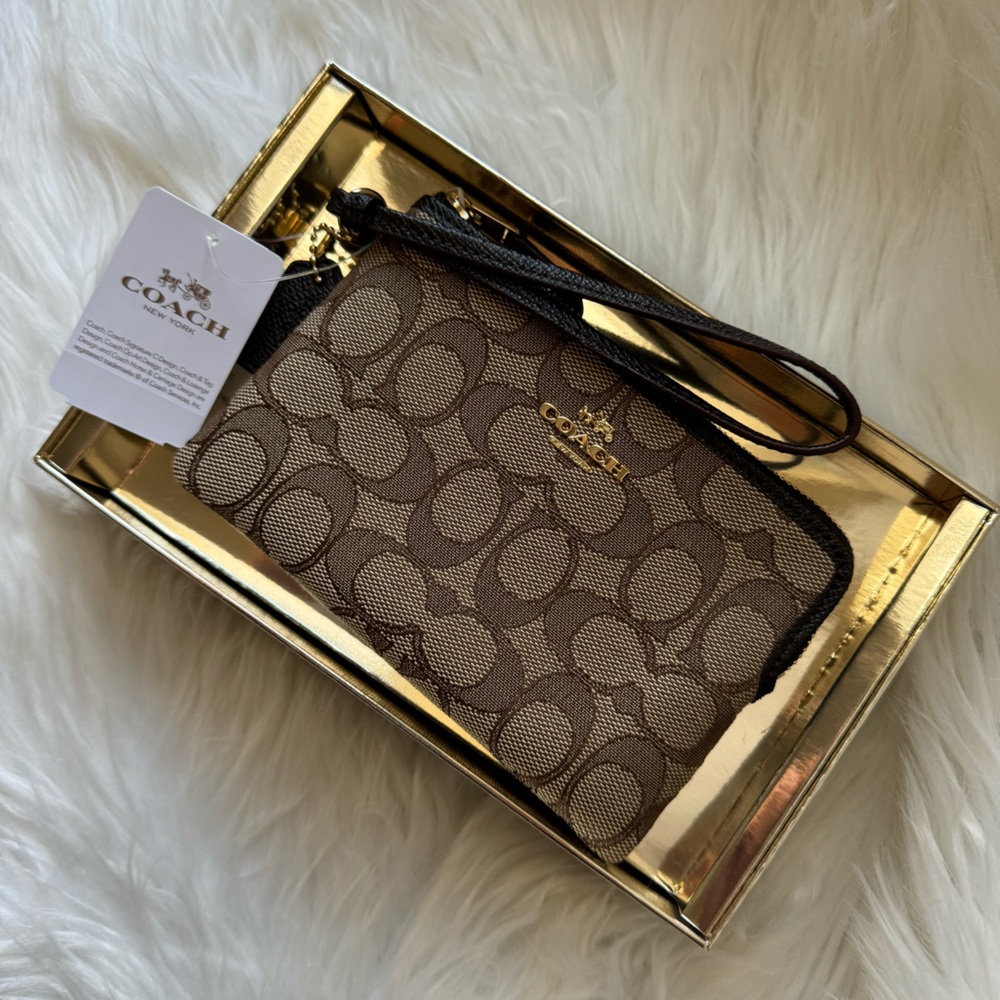 COACH Wristlet for Bundle